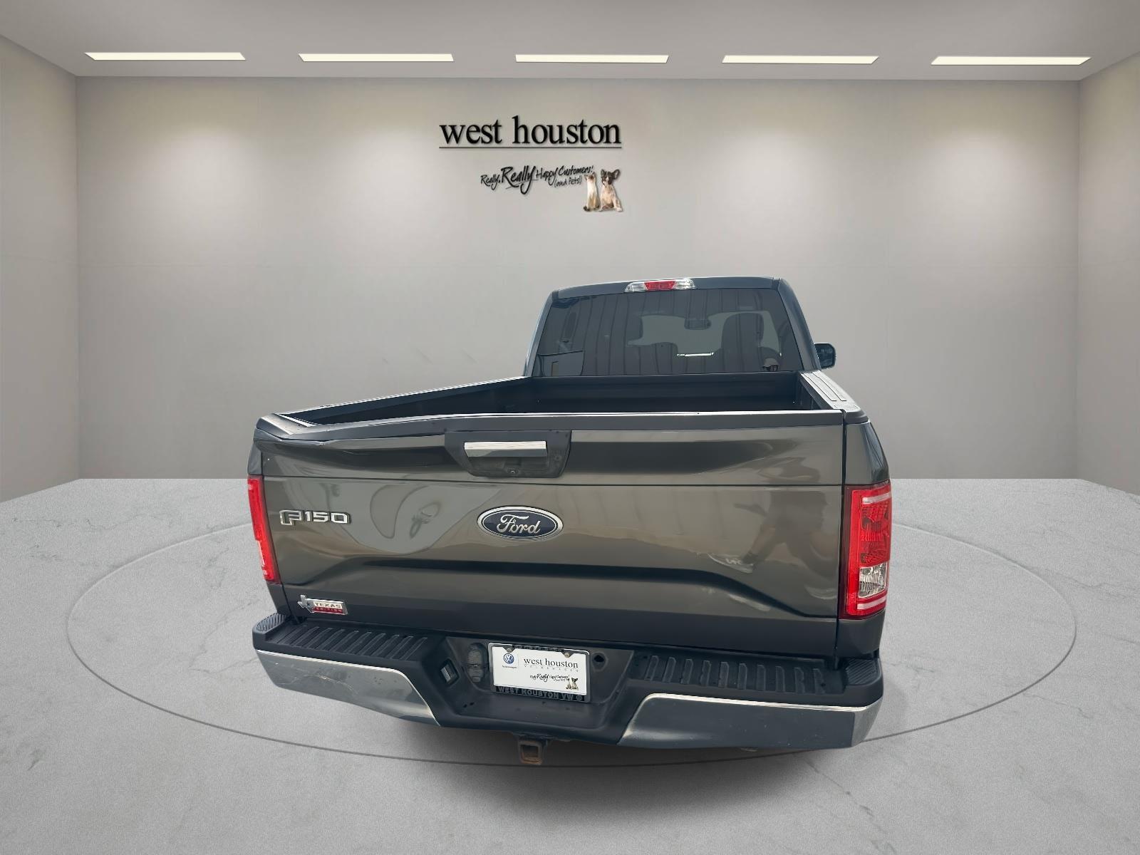 2016 Ford F-150 XLT photo 3