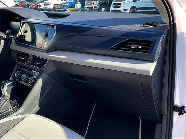 2023 Volkswagen Taos SE photo 15