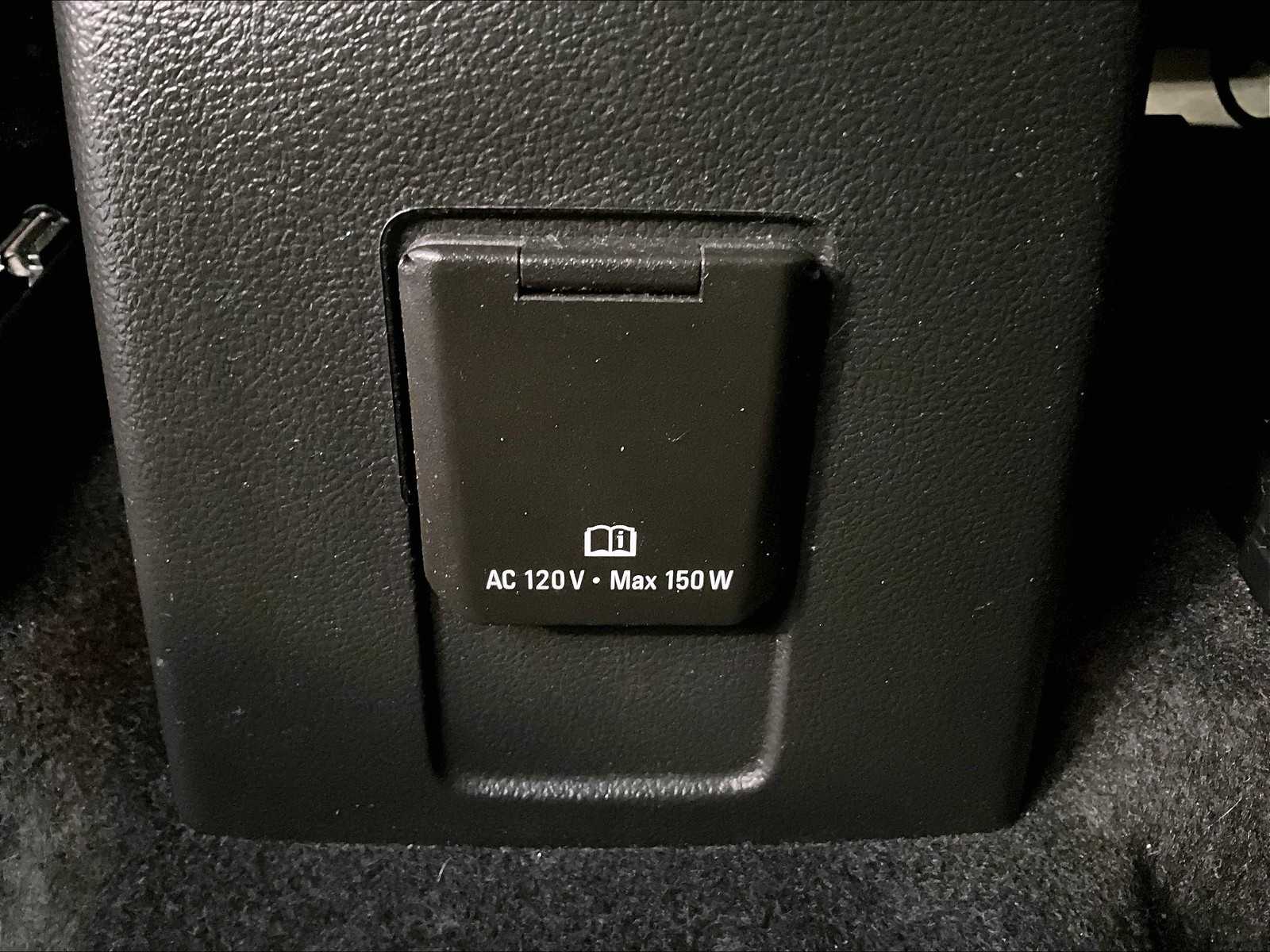 2019 Chevrolet Trax LT photo 28