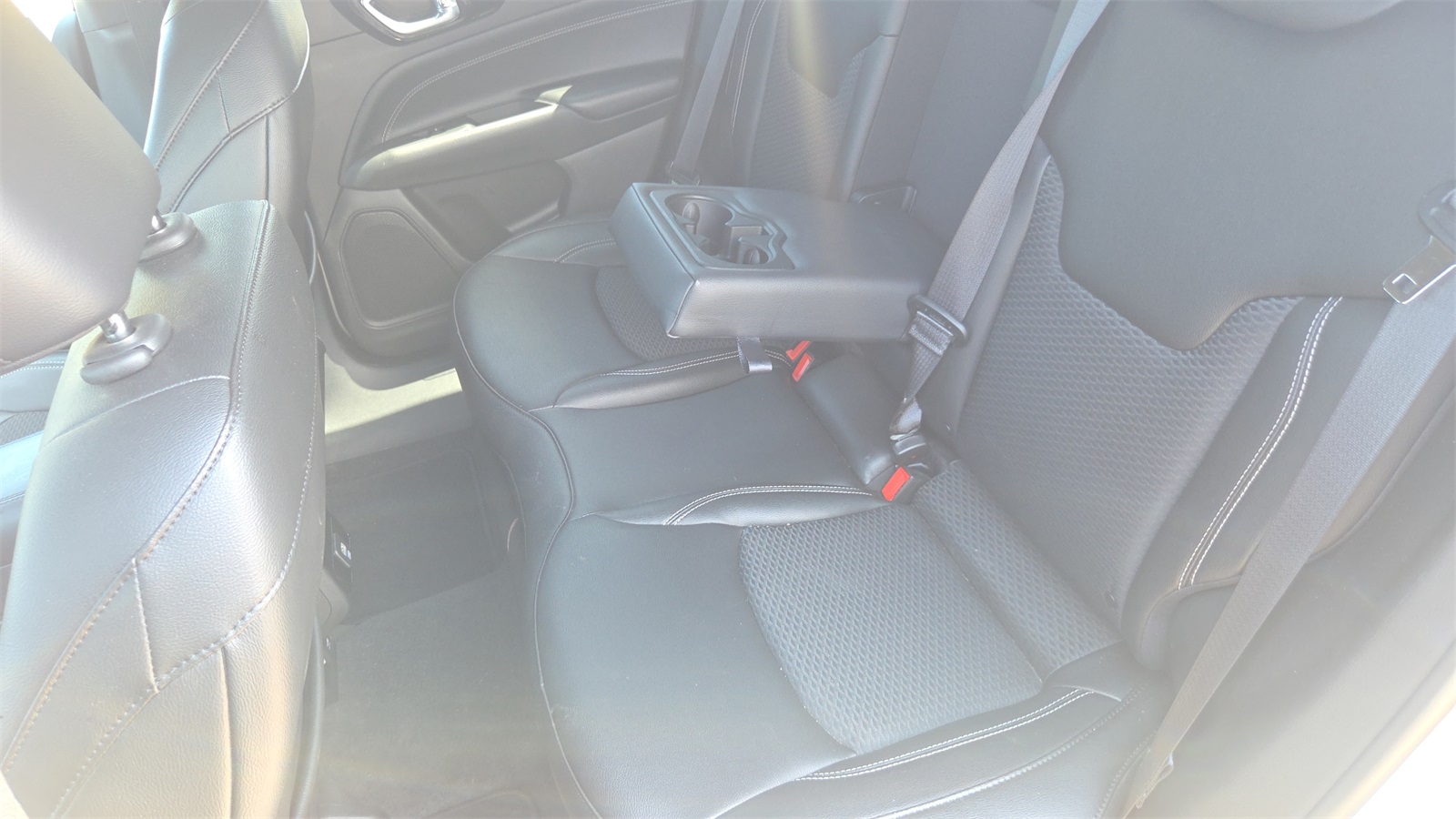 2024 Jeep Compass Latitude photo 19
