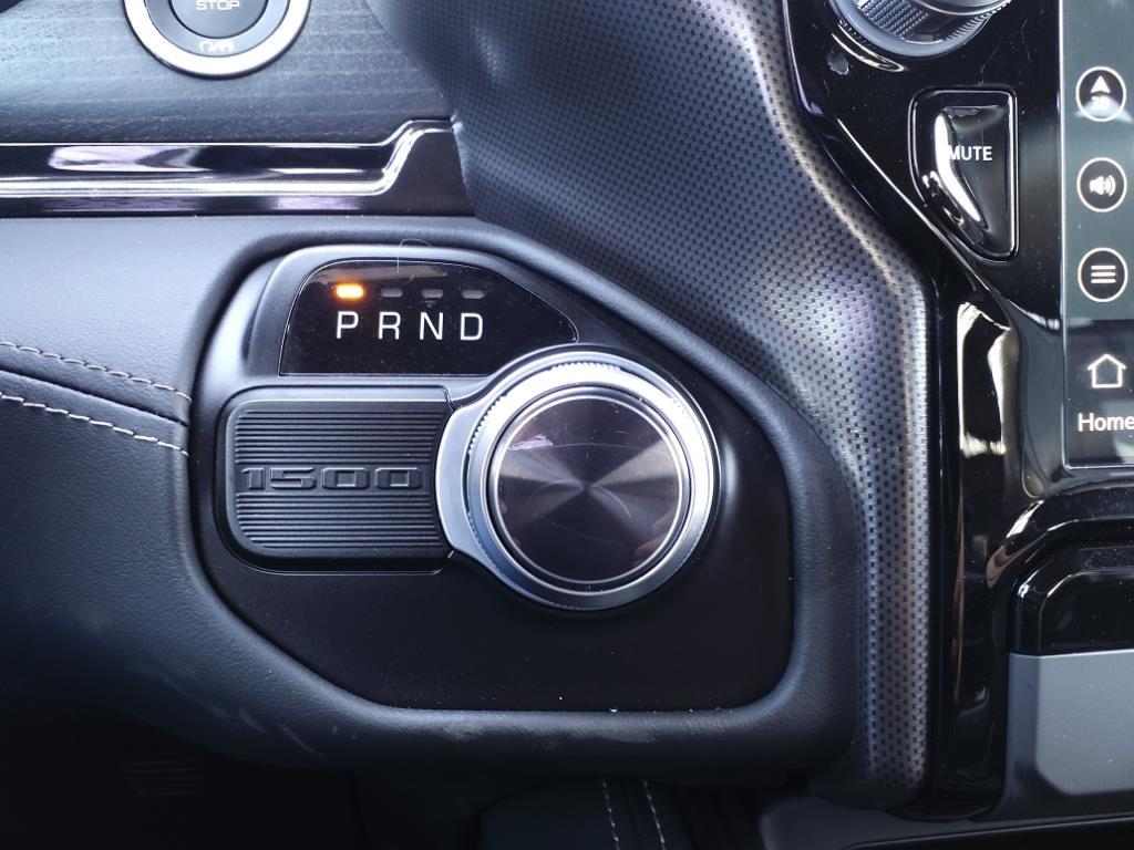 2022 Ram 1500 Limited photo 10