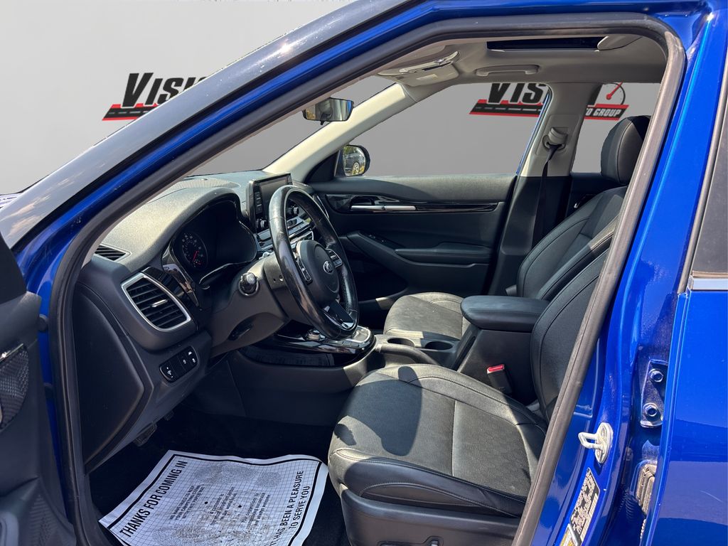 2021 Kia Seltos EX photo 9