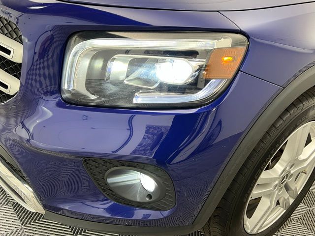 2021 Mercedes Benz GLB 250 4MATIC photo 3