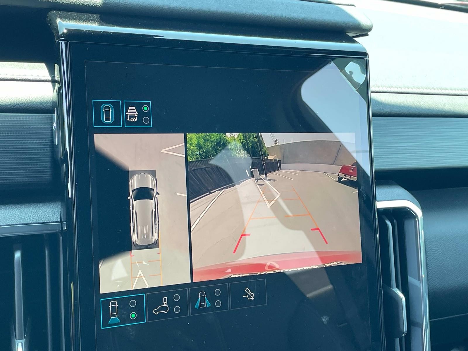 2025 Gmc Acadia Elevation photo 14