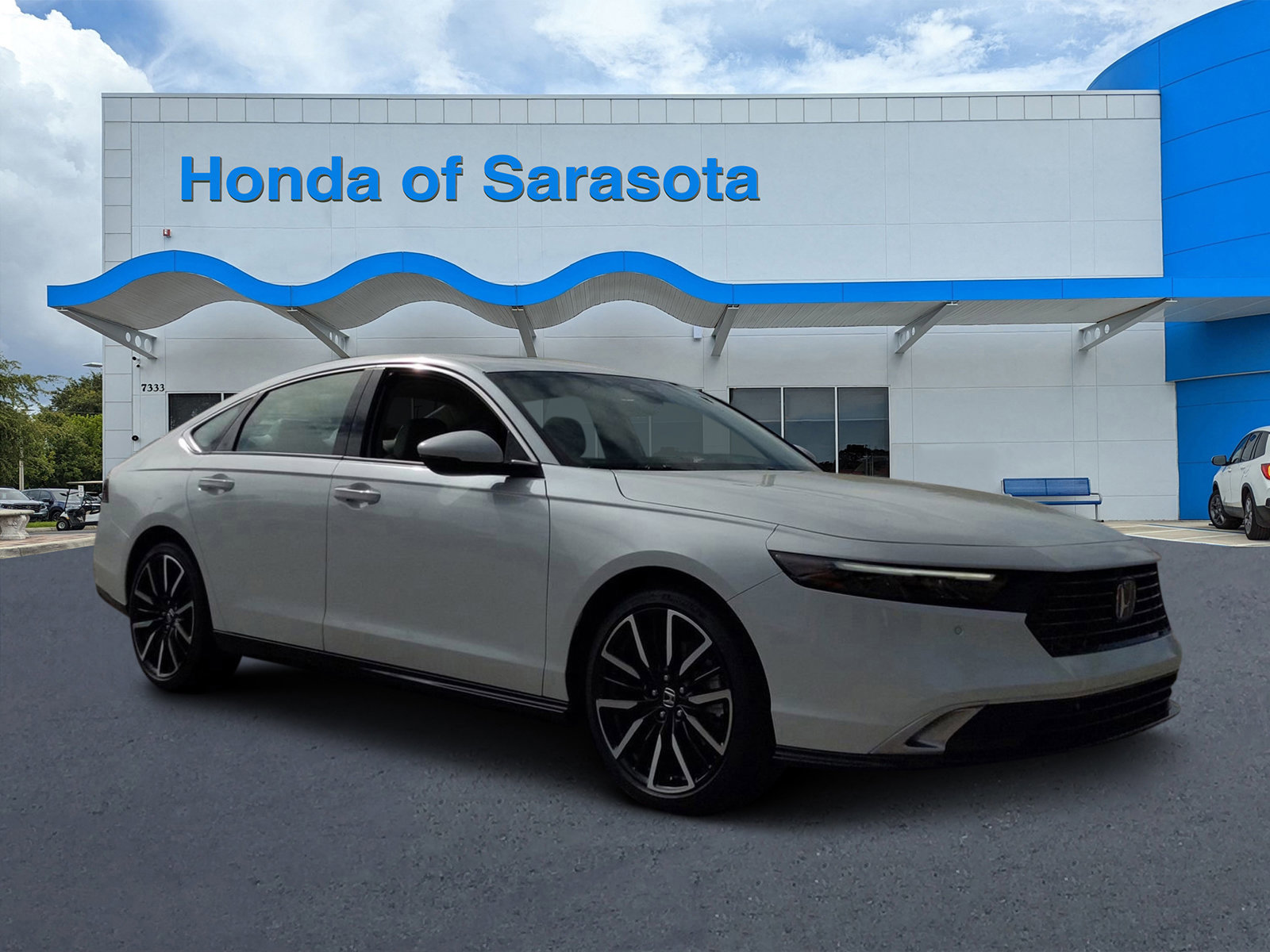 2025 Honda Accord Hybrid Touring's photo