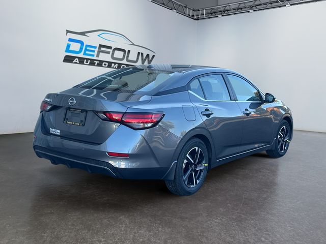 2025 Nissan Sentra SV photo 3