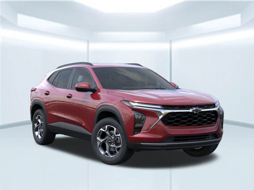 2025 Chevrolet Trax LT photo 6