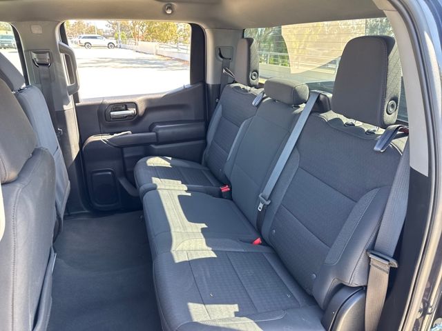 2023 Chevrolet Silverado 1500 Custom photo 16