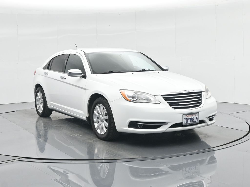 2014 Chrysler 200