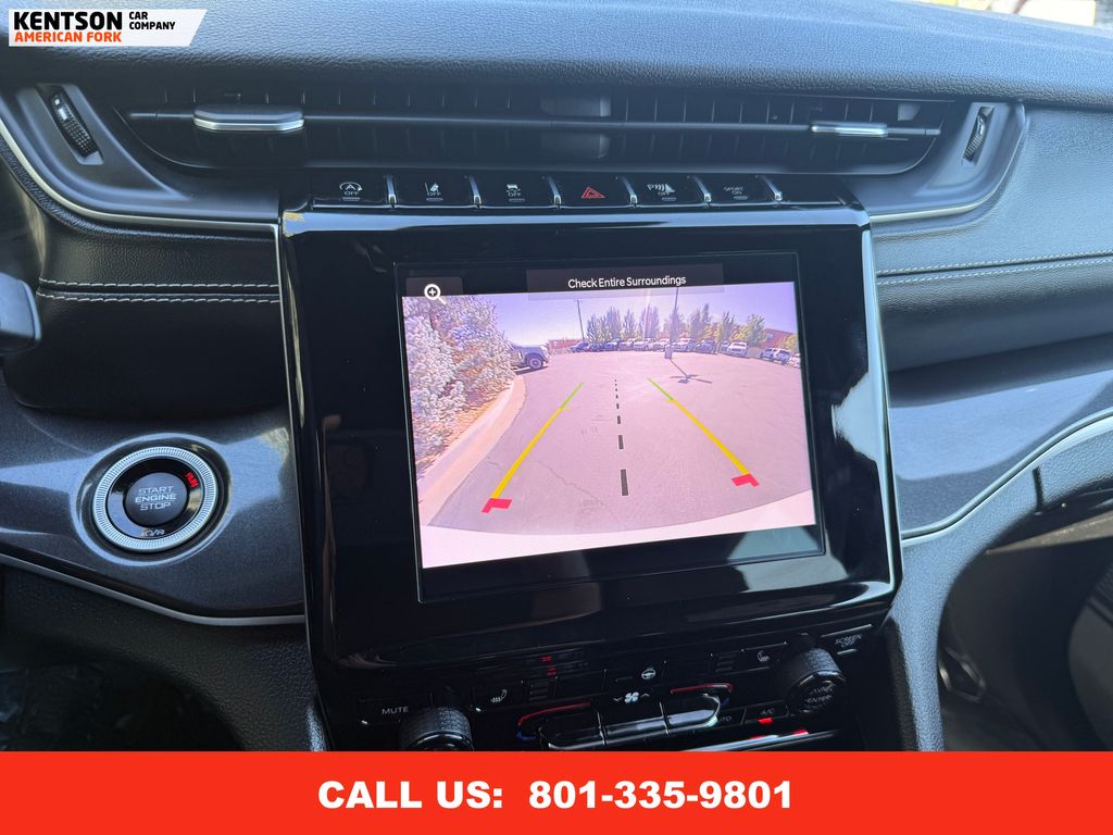 2023 Jeep Grand Cherokee Laredo Altitude photo 26