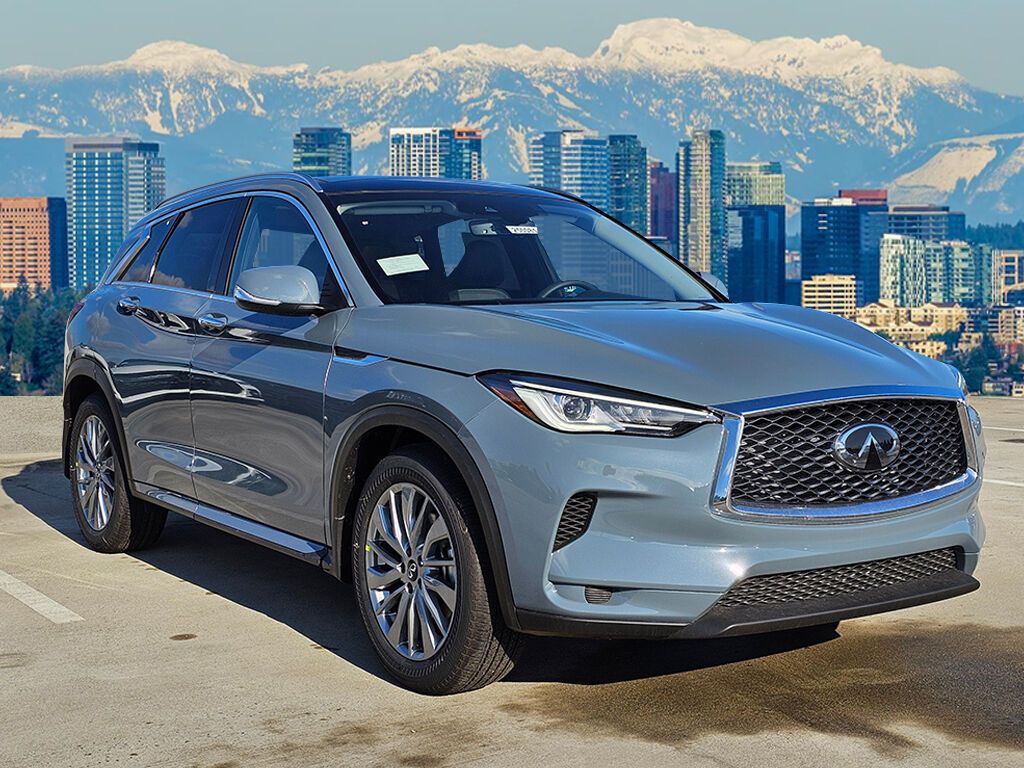 2025 Infiniti QX50 Luxe photo 3