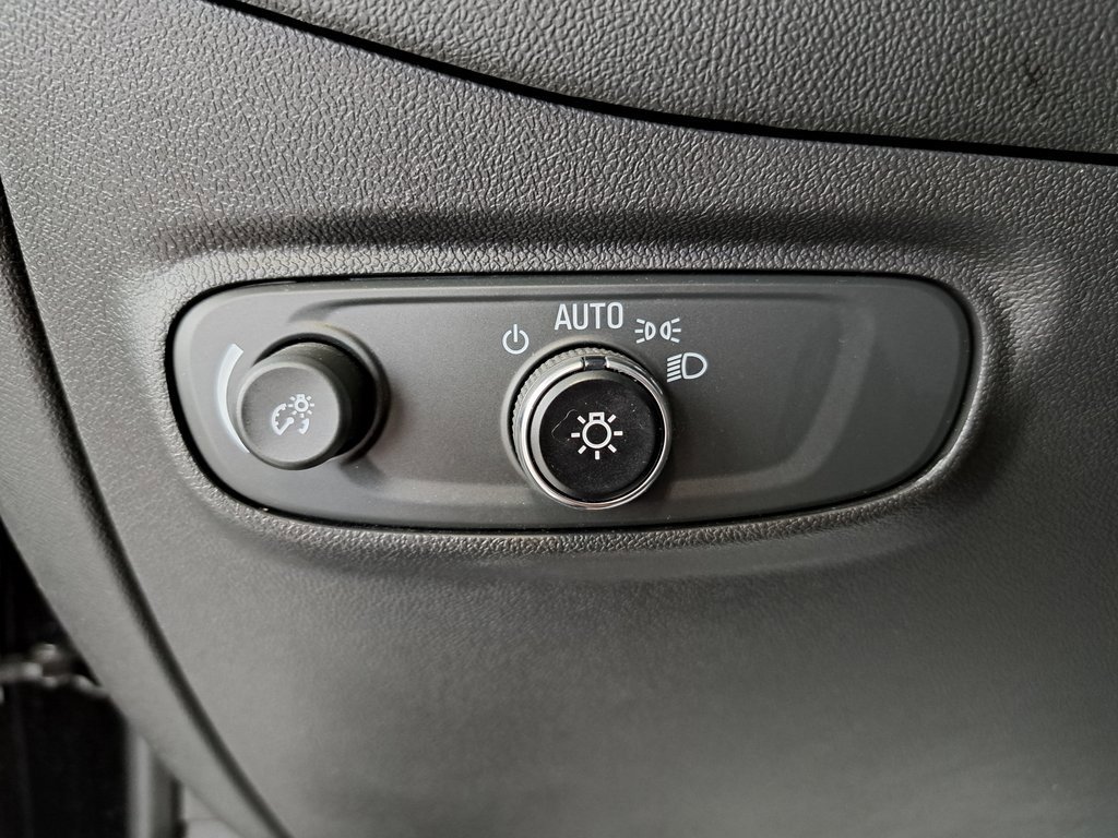 2022 Chevrolet Equinox LT photo 15