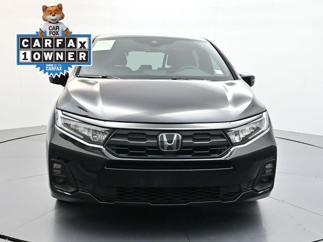 2025 Honda Odyssey photo 2