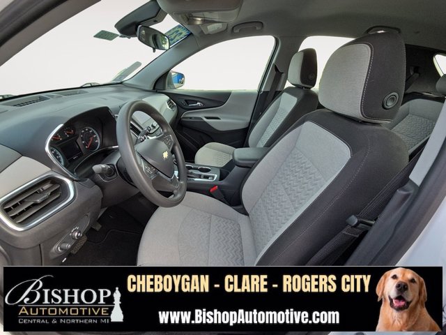 2023 Chevrolet Equinox LS photo 8