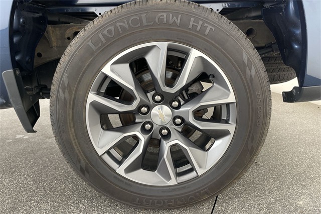 2022 Chevrolet Silverado 1500 LT photo 13