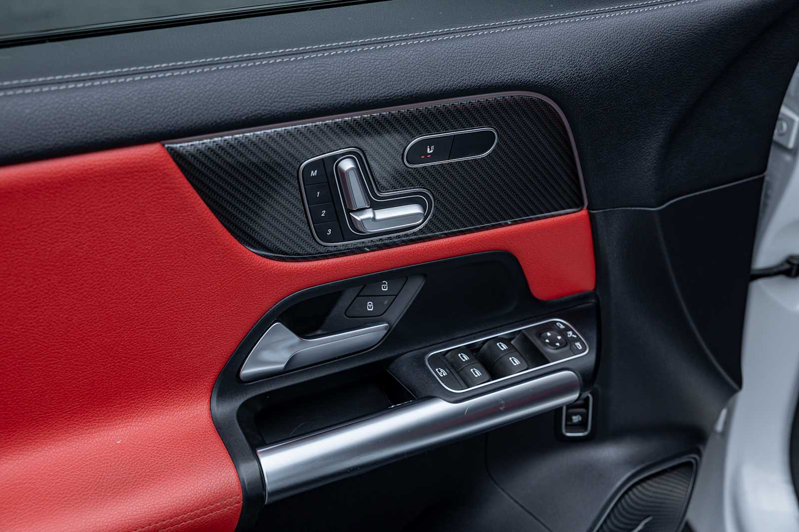 2021 Mercedes Benz GLA AMG 35 photo 4