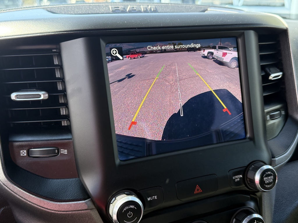 2021 Ram 2500 Tradesman photo 13