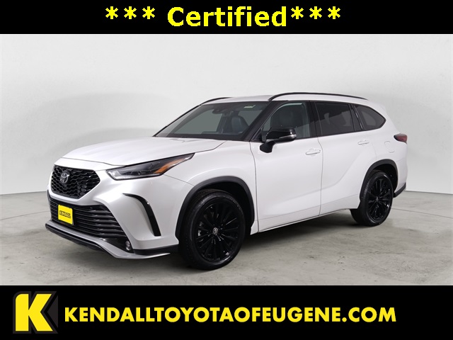 2025 Toyota Highlander XSE's photo