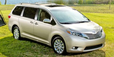 2017 Toyota Sienna XLE's photo