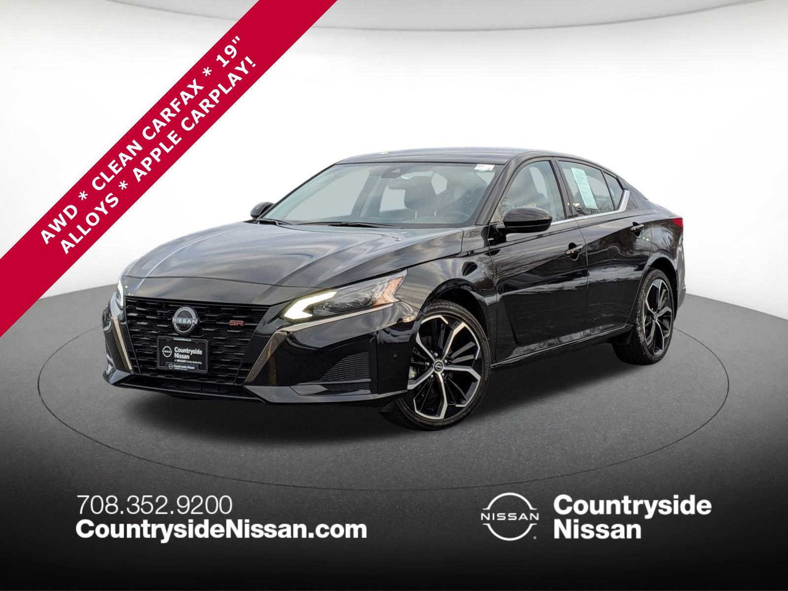 2025 Nissan Altima SR's photo