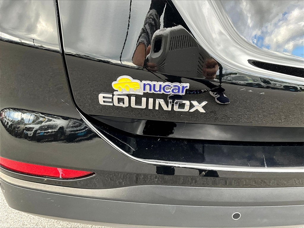 2021 Chevrolet Equinox LS photo 26