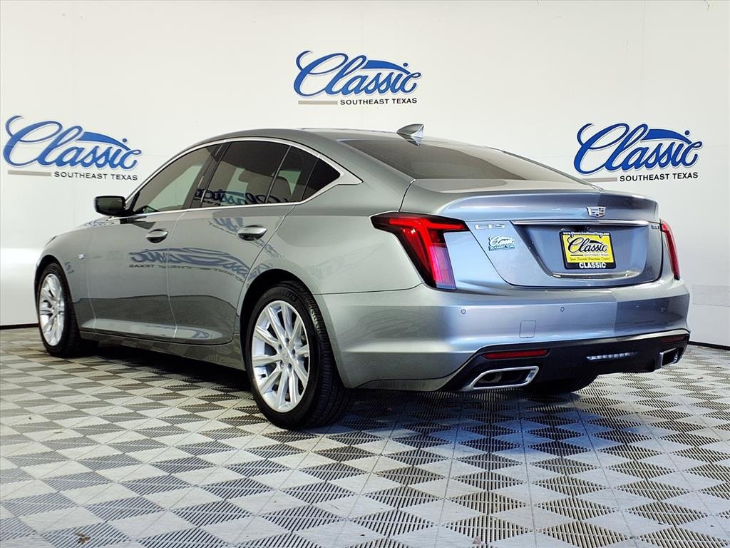 2023 Cadillac CT5 Luxury photo 2