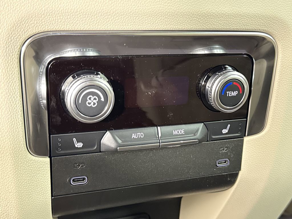 2025 Gmc Yukon Denali photo 21