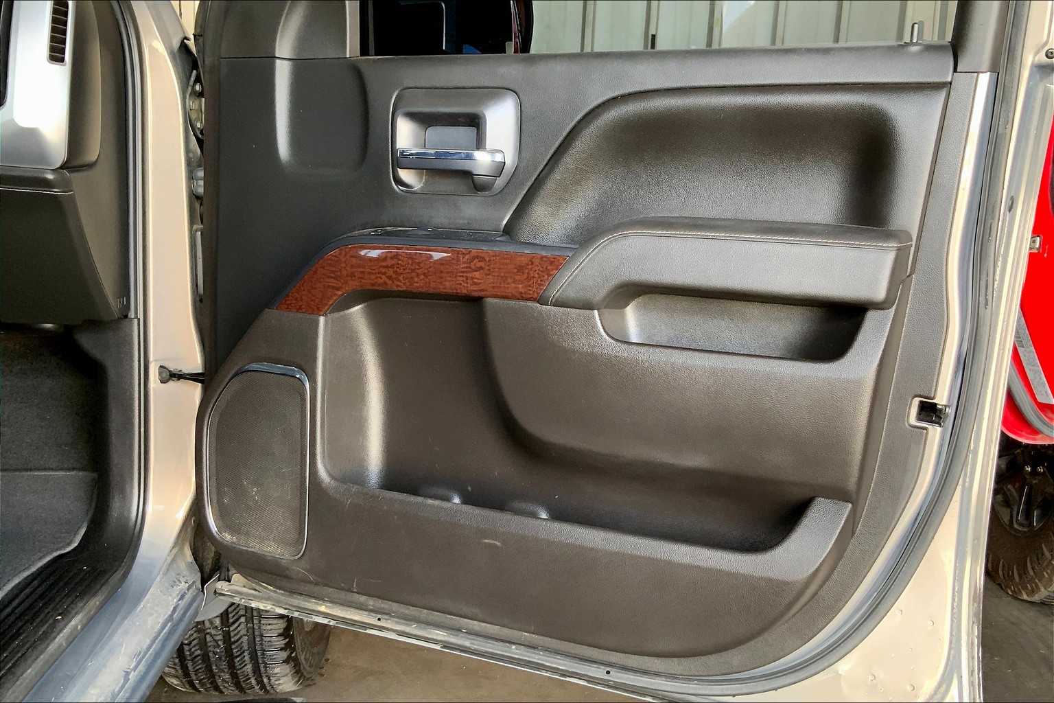2017 Gmc Sierra 1500 SLT photo 19