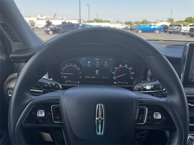 2022 Lincoln Corsair Standard photo 20