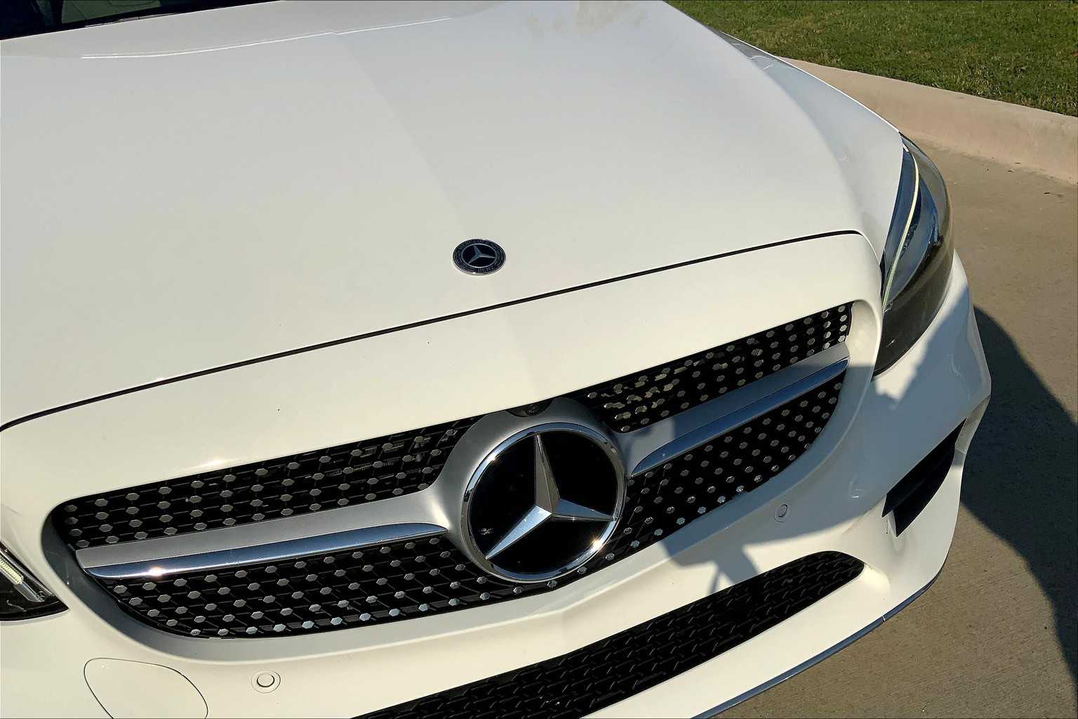 2019 Mercedes Benz C 300 photo 27
