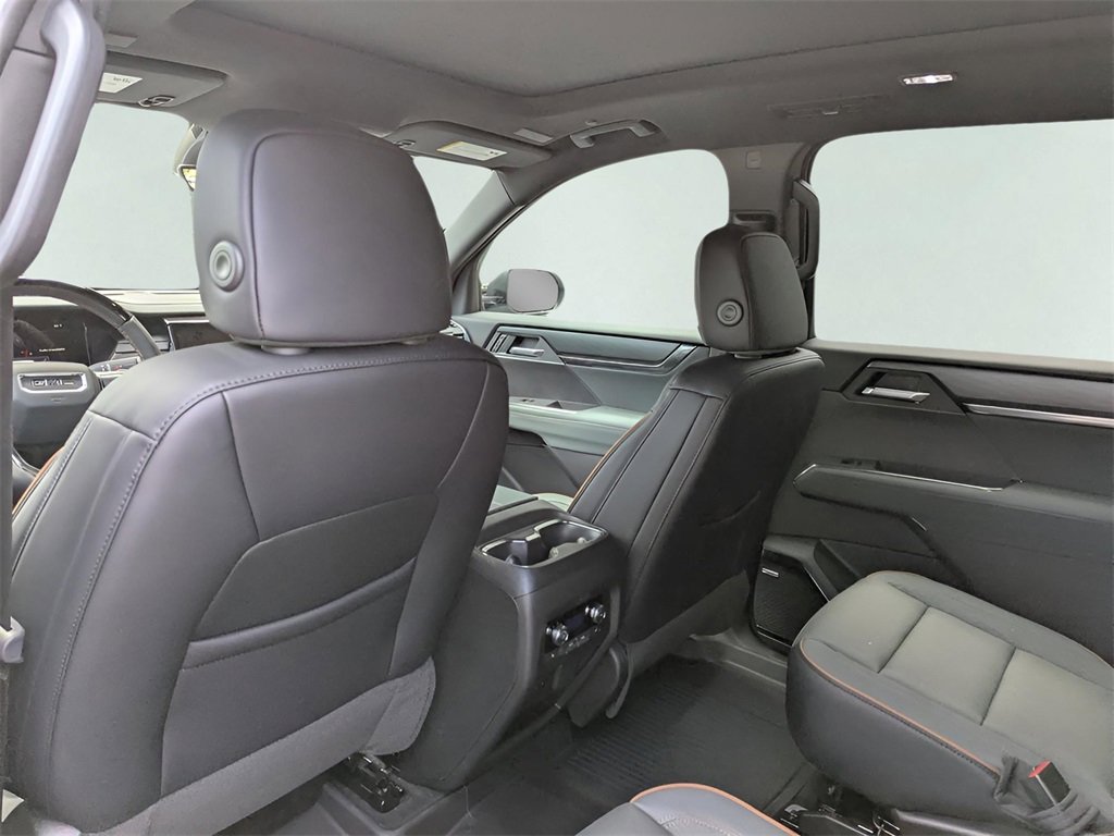 2026 Gmc Acadia AT4 photo 12