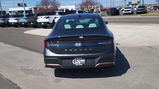New 2025 Portofino Gray Hyundai SE image 4