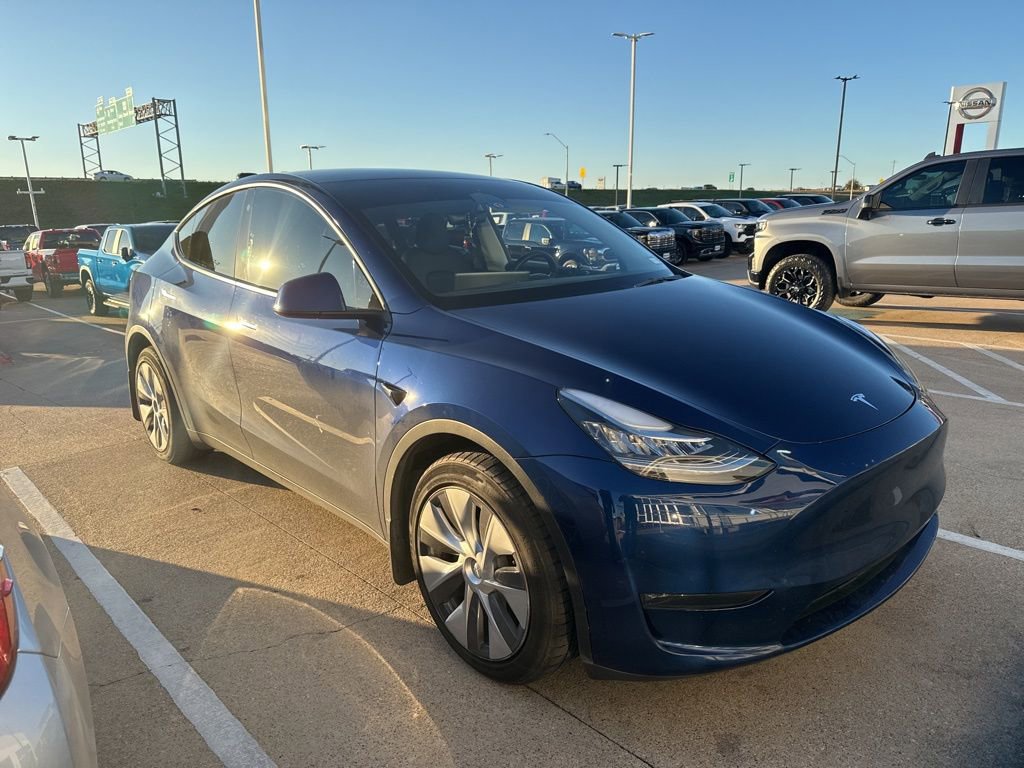 2023 Tesla Model Y Long Range photo 3