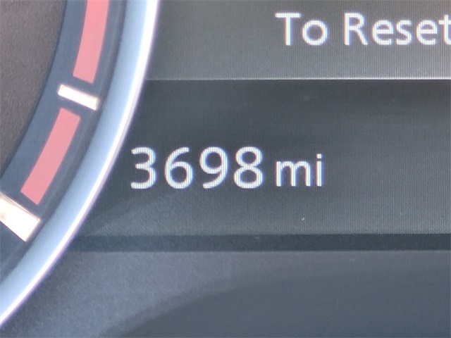 2024 Nissan Titan SV photo 22