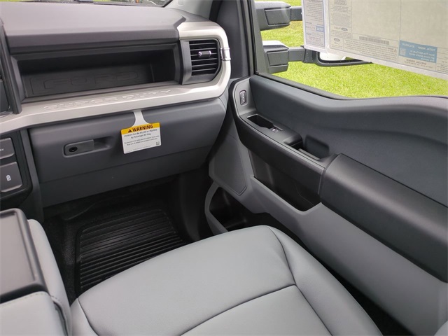 2026 Ford F-350 photo 15