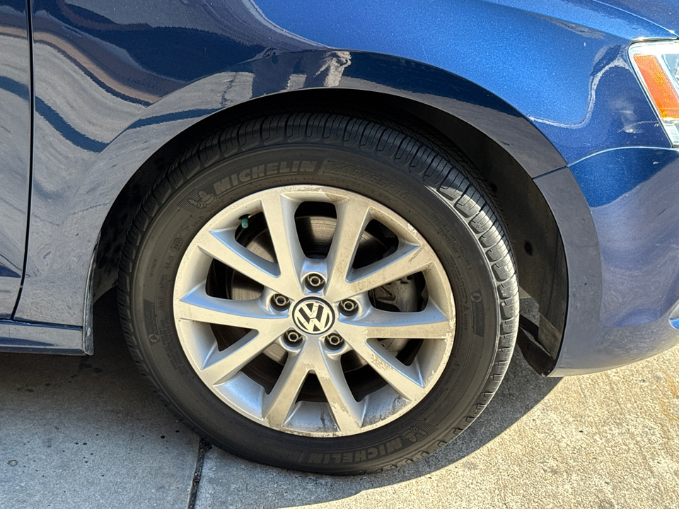 2014 Volkswagen Jetta 1.8T SE photo 5