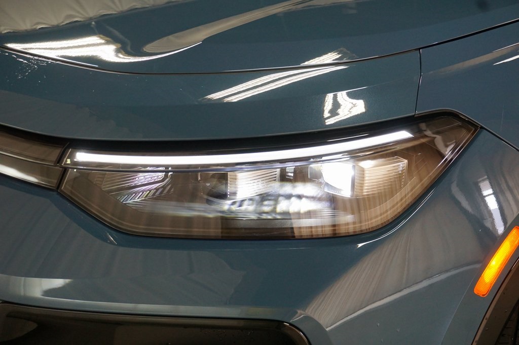 2025 Volkswagen Tiguan SE R-Line Black photo 28