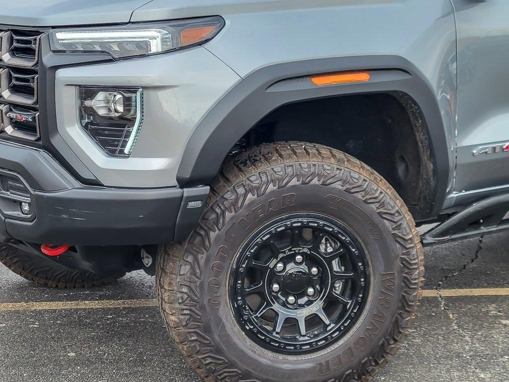 2025 GMC CANYON - Image 3