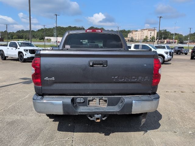 2017 Toyota Tundra SR5 photo 3