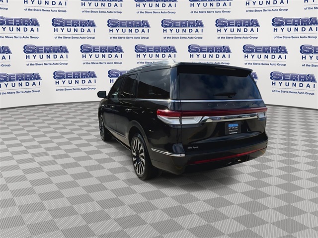 2022 Lincoln Navigator Black Label photo 8