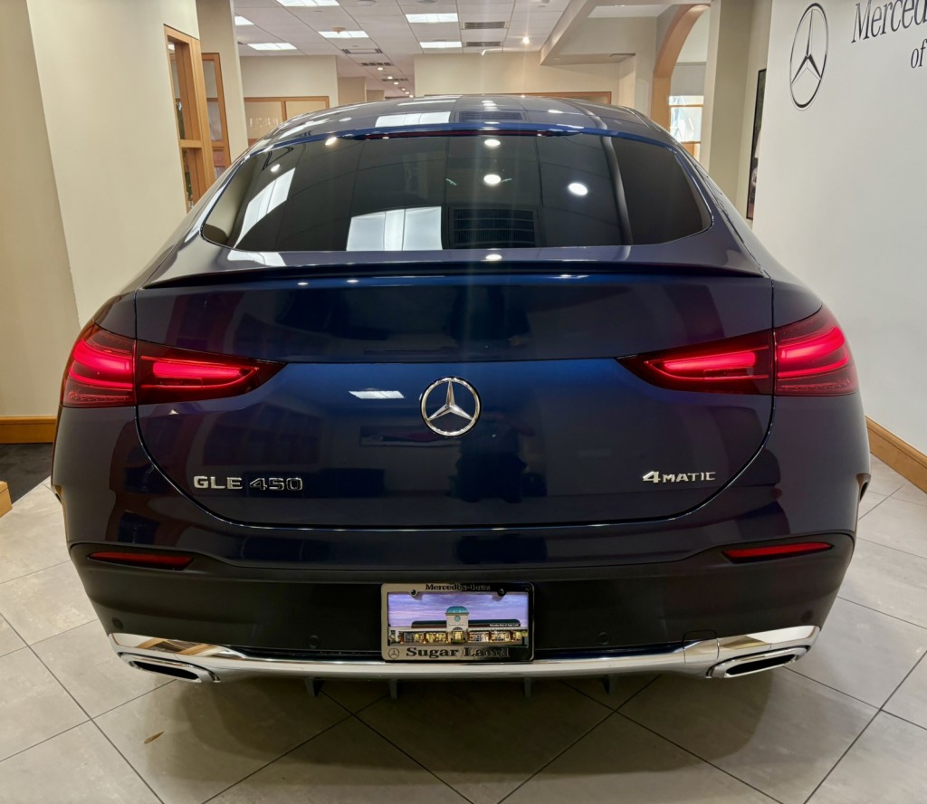 2026 Mercedes Benz GLE 450 4MATIC photo 4