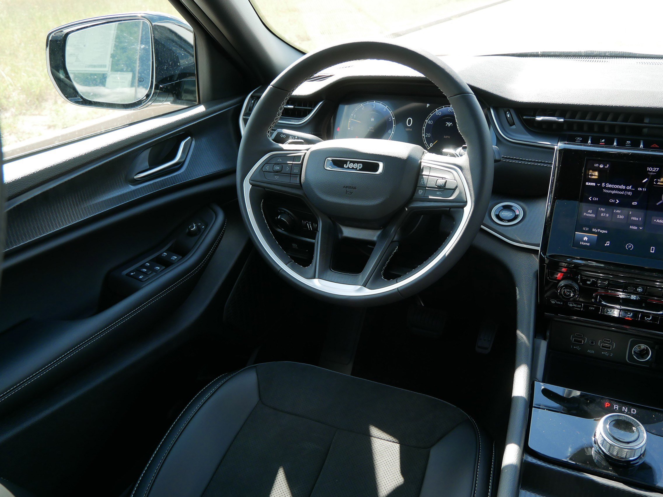 2025 Jeep Grand Cherokee Altitude X photo 9