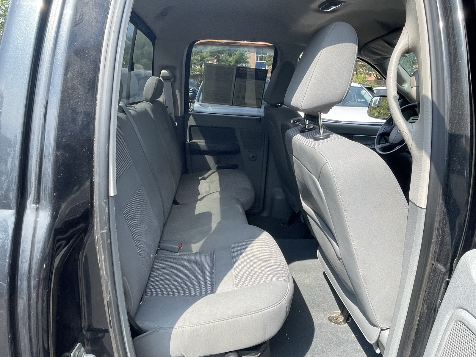 2008 Dodge Ram SLT photo 21