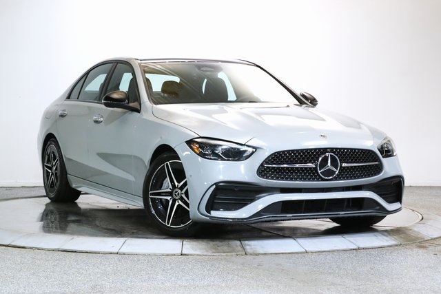 2025 Mercedes-Benz C-Class Sedan C 300's photo