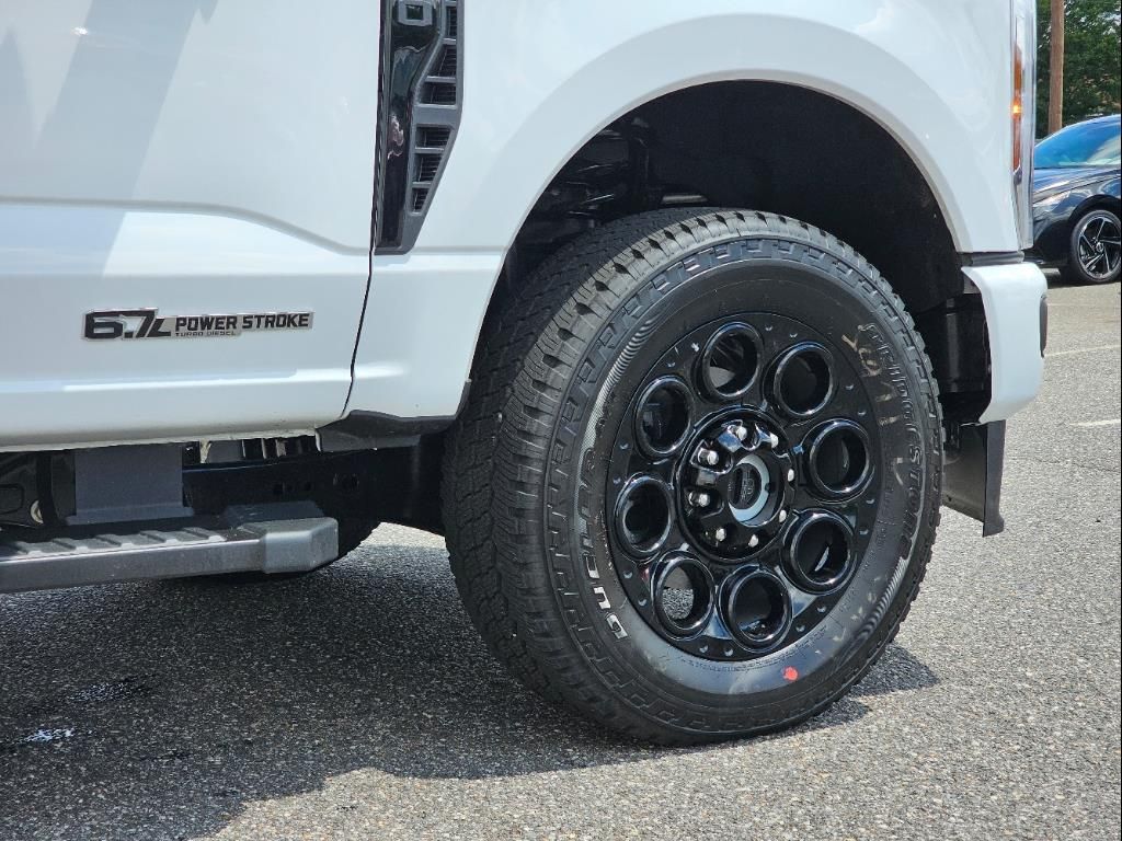 2024 Ford F-250 Lariat photo 11