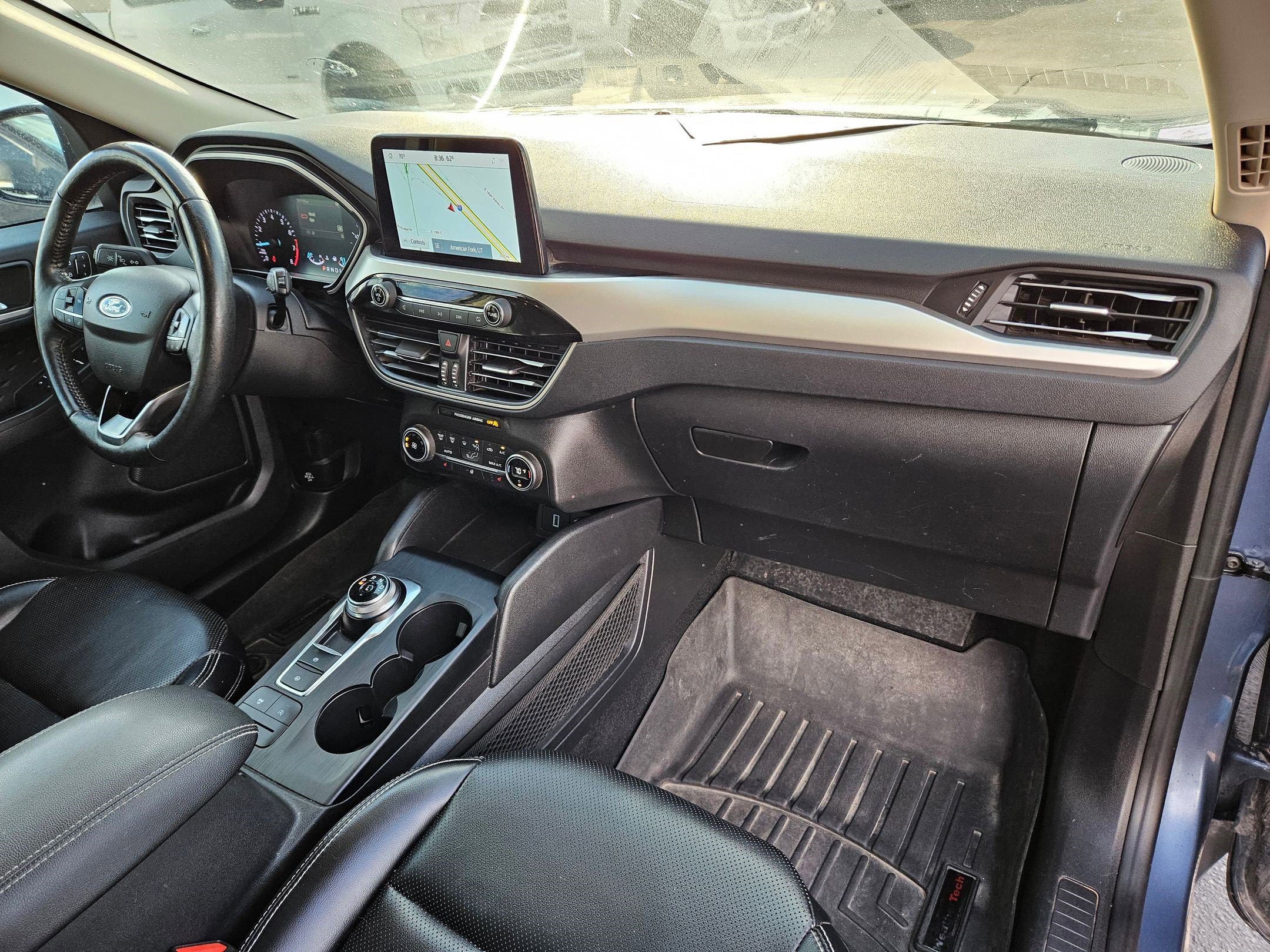 2020 Ford Escape SEL photo 31