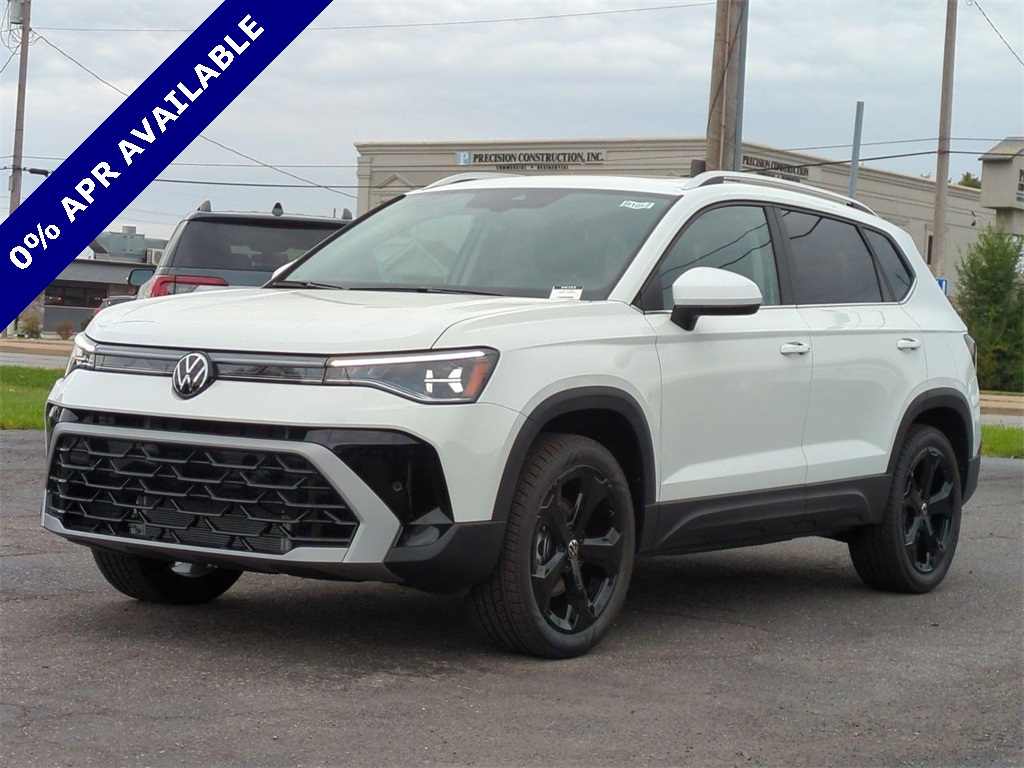 2025 Volkswagen Taos SEL photo 3