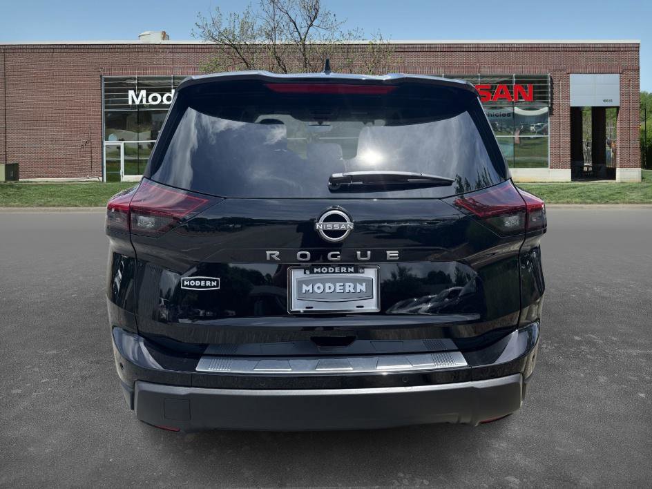 2025 Nissan Rogue SV photo 3