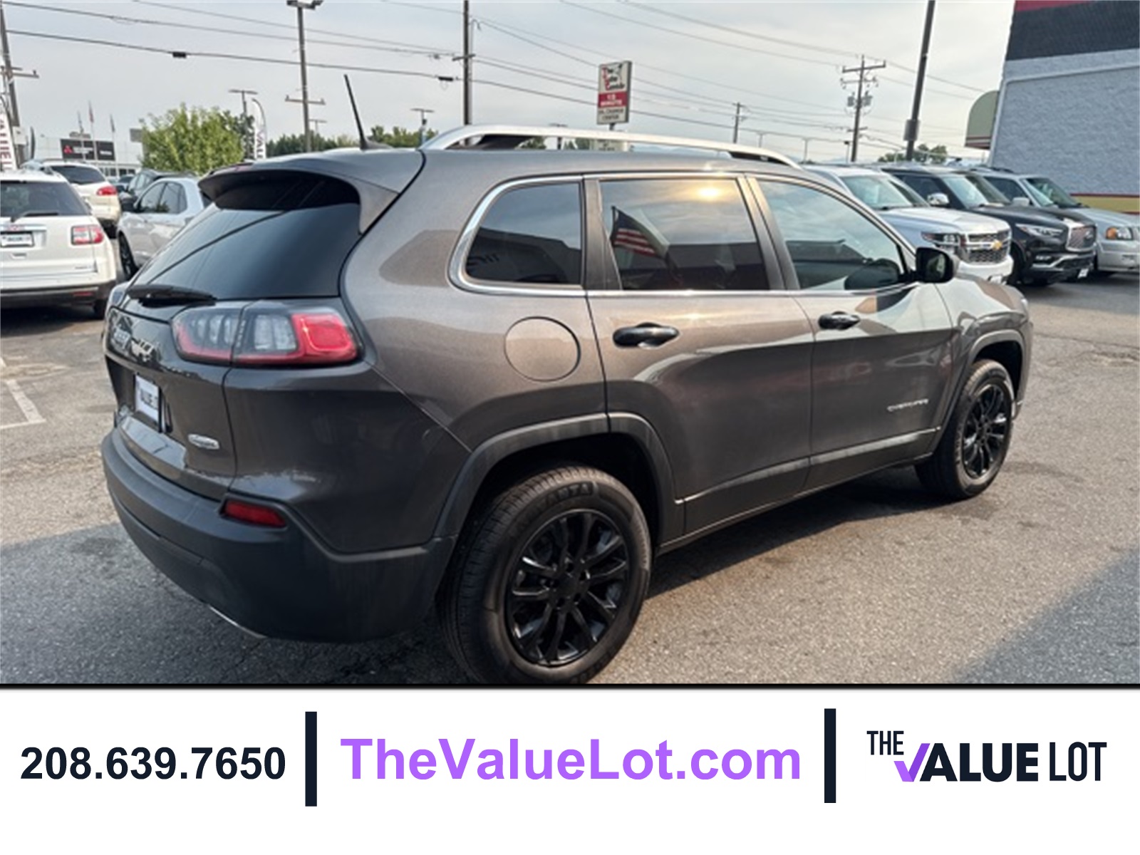 2019 Jeep Cherokee Latitude photo 4
