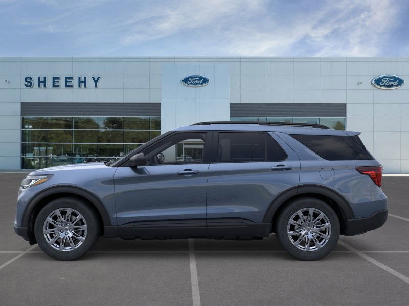 2026 Ford Explorer photo 2